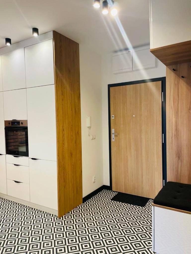 Drewnowska 77 Prime Apartment Lodź Bagian luar foto
